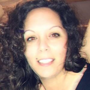 Meet your Posher, Dena